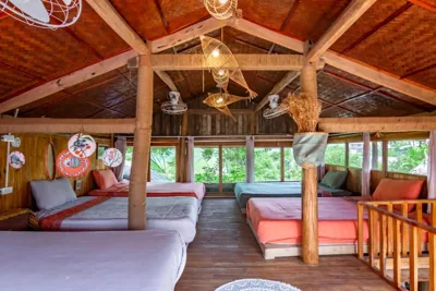 Gemengde slaapzaal — Toce House Tả van